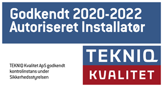 TEKNIQ Kvalitet logo med teksten 'Godkendt 2020-2022 Autoriseret Installatør'